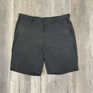 (*) Haggar Mens Dark Grey Plaid Shorts Golf Dress Size Flat Front size 38